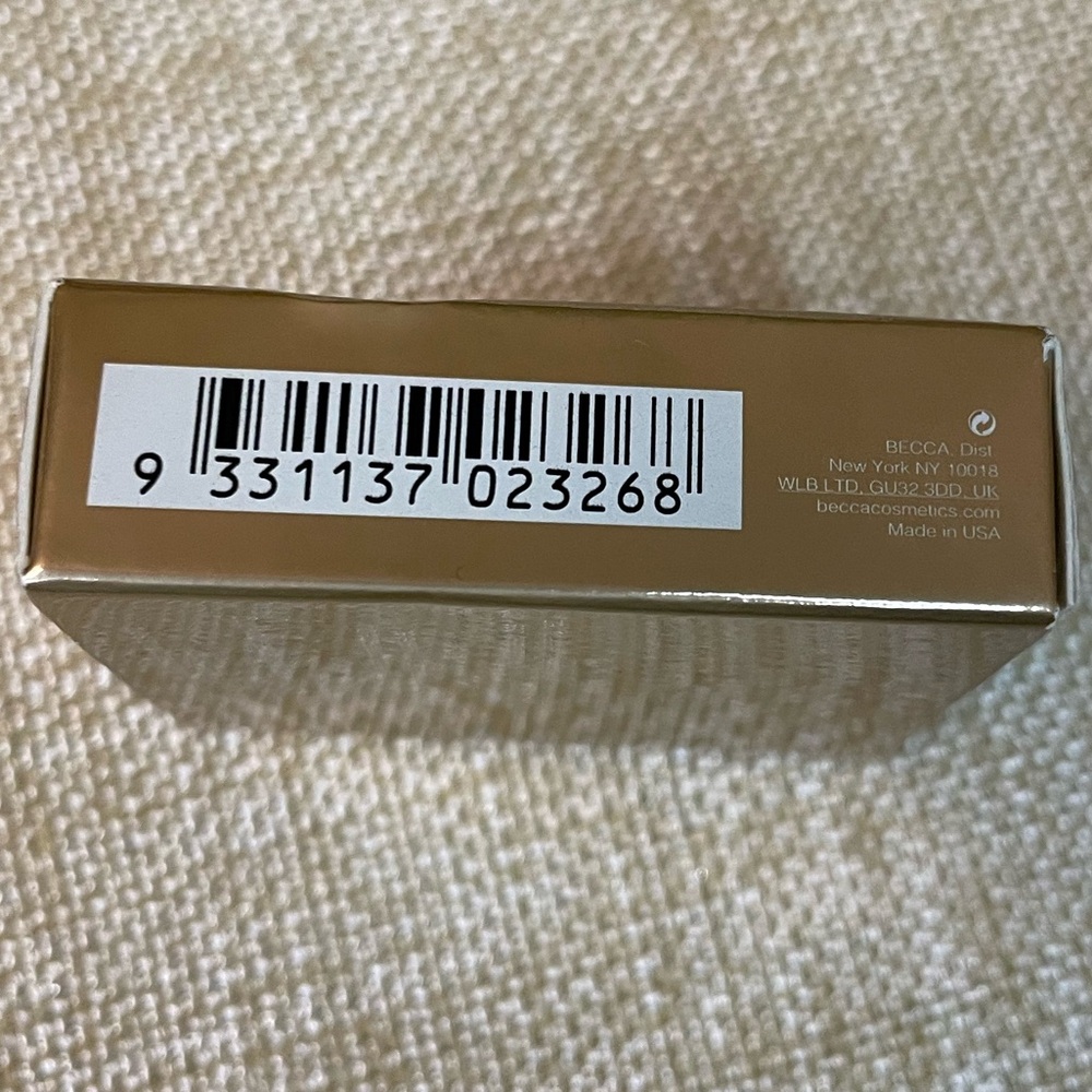 NIB Becca Shimmering Skin Perfector Pressed highlighter
CHAMPAGNE POP mini size - Picture 10 of 10